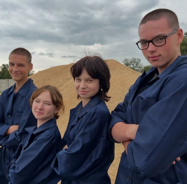 photo_5226786680688734773_x