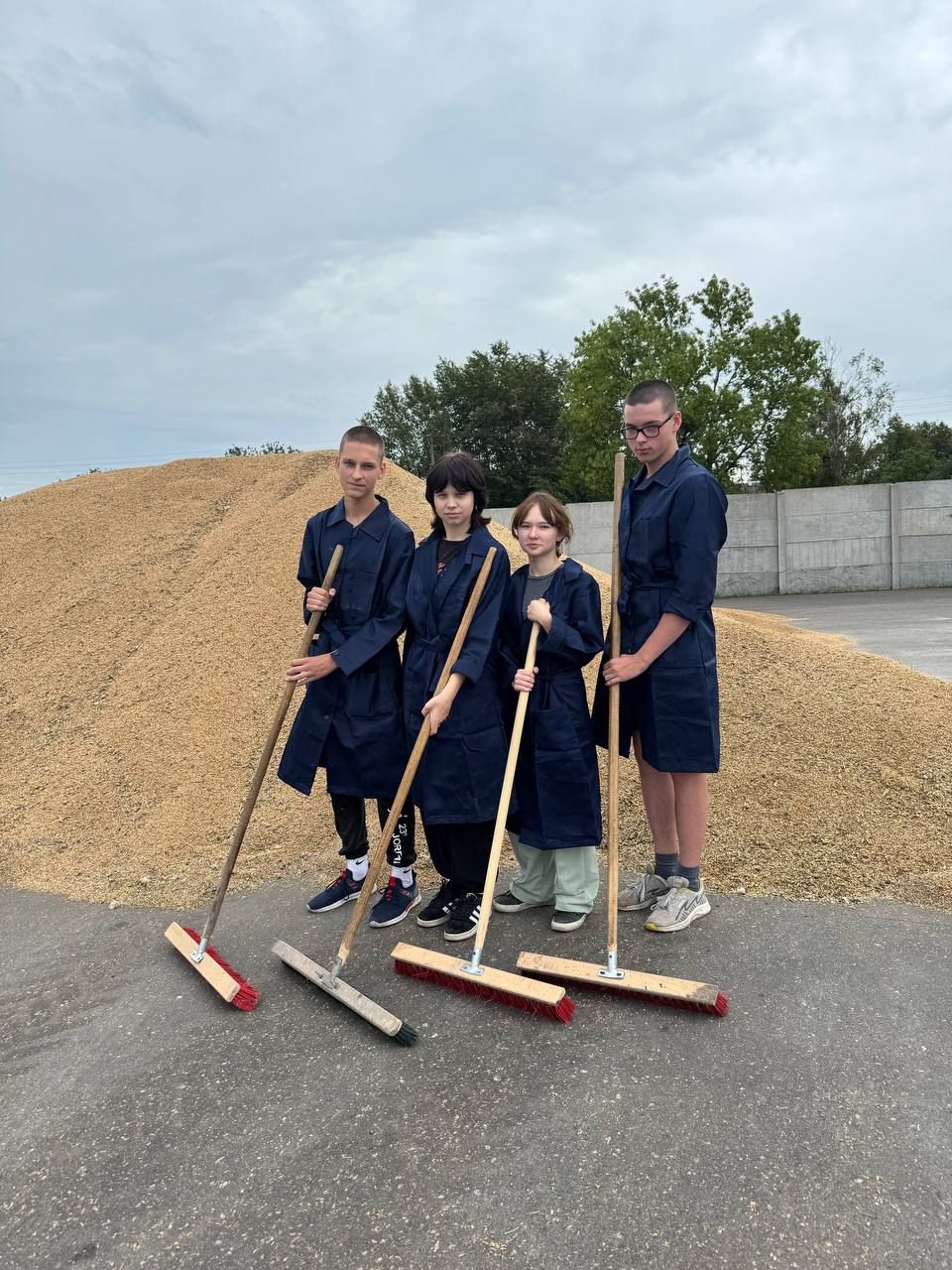 photo_5226786680688734776_y